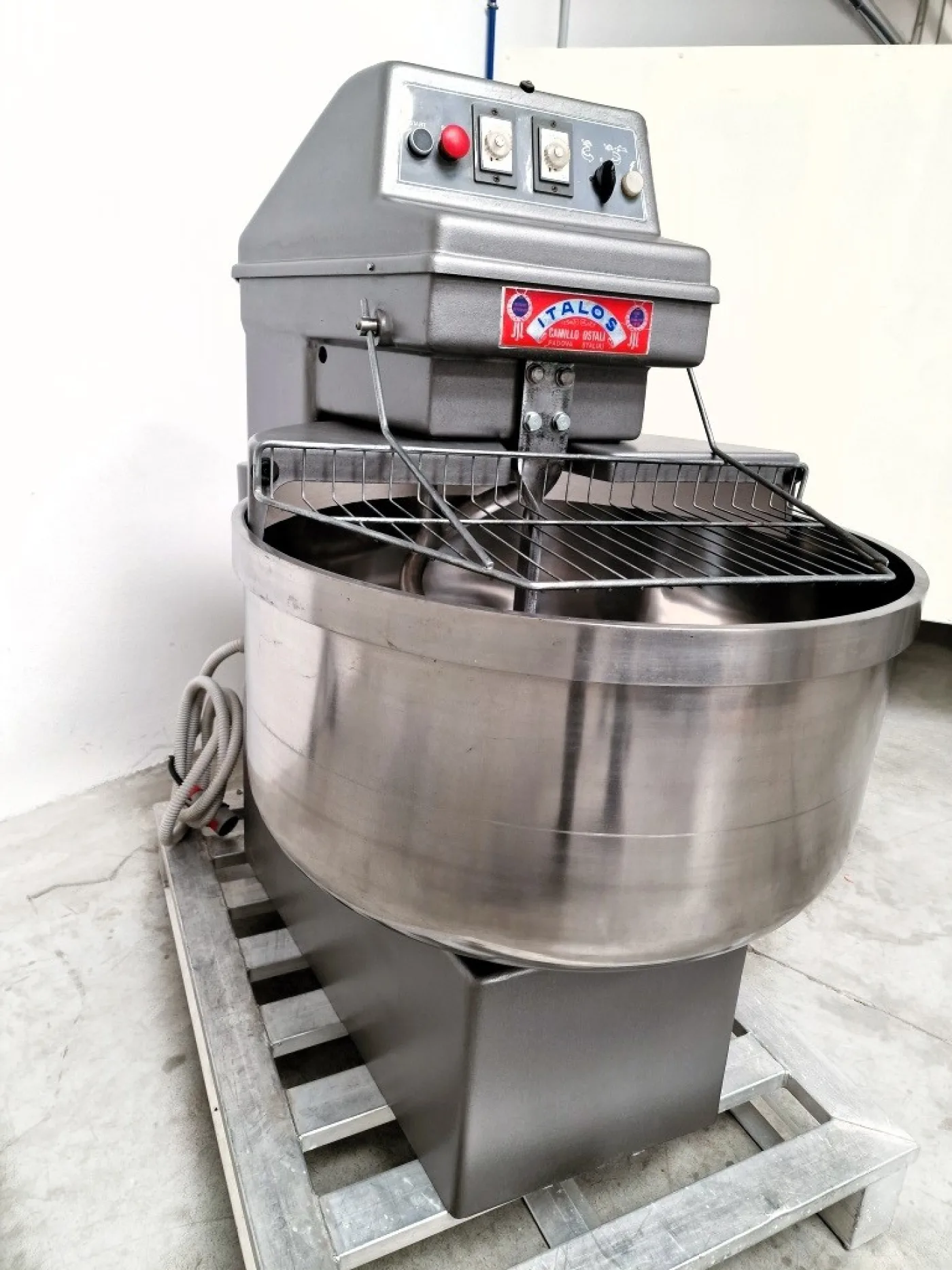MESCOLATORE IMPASTATRICE A SPIRALE – ITALOS – MOD. 160 L - 1