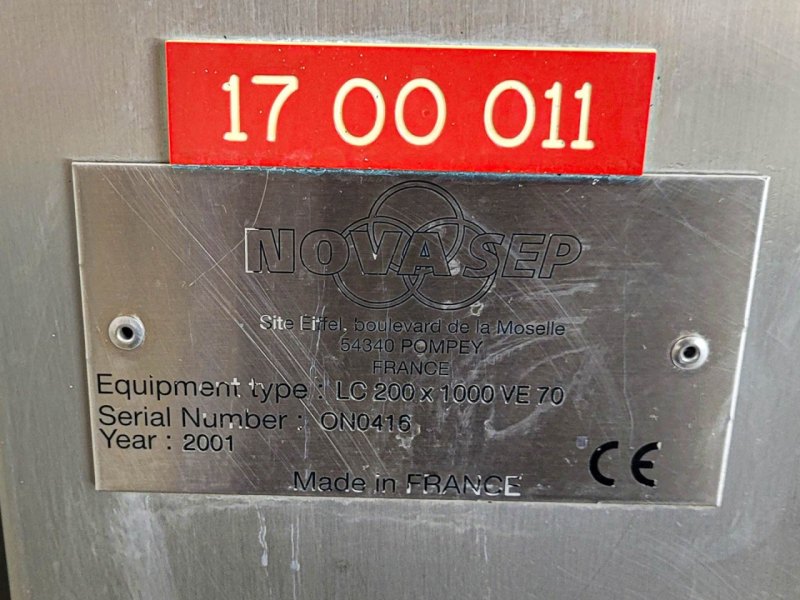 Novasep LC200 x 1000VE70 Preparative High-Performance Liquid Chromatography Column - Extraction