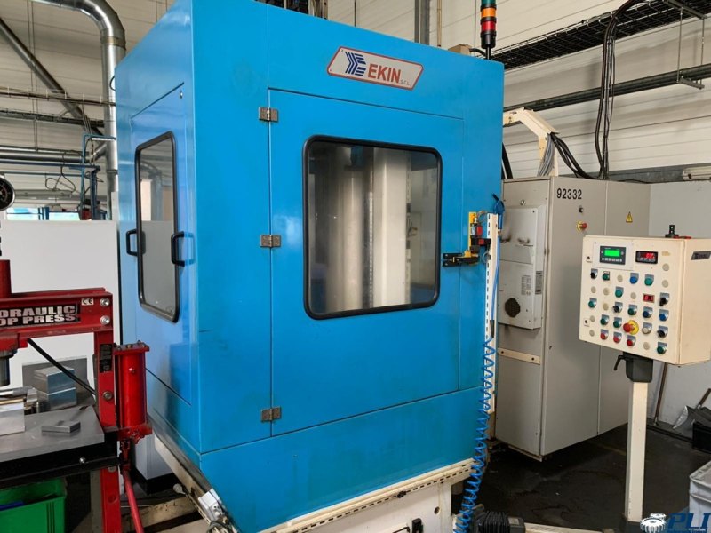 Table Up Broaching Machine – EKIN RISH 6.3×1000