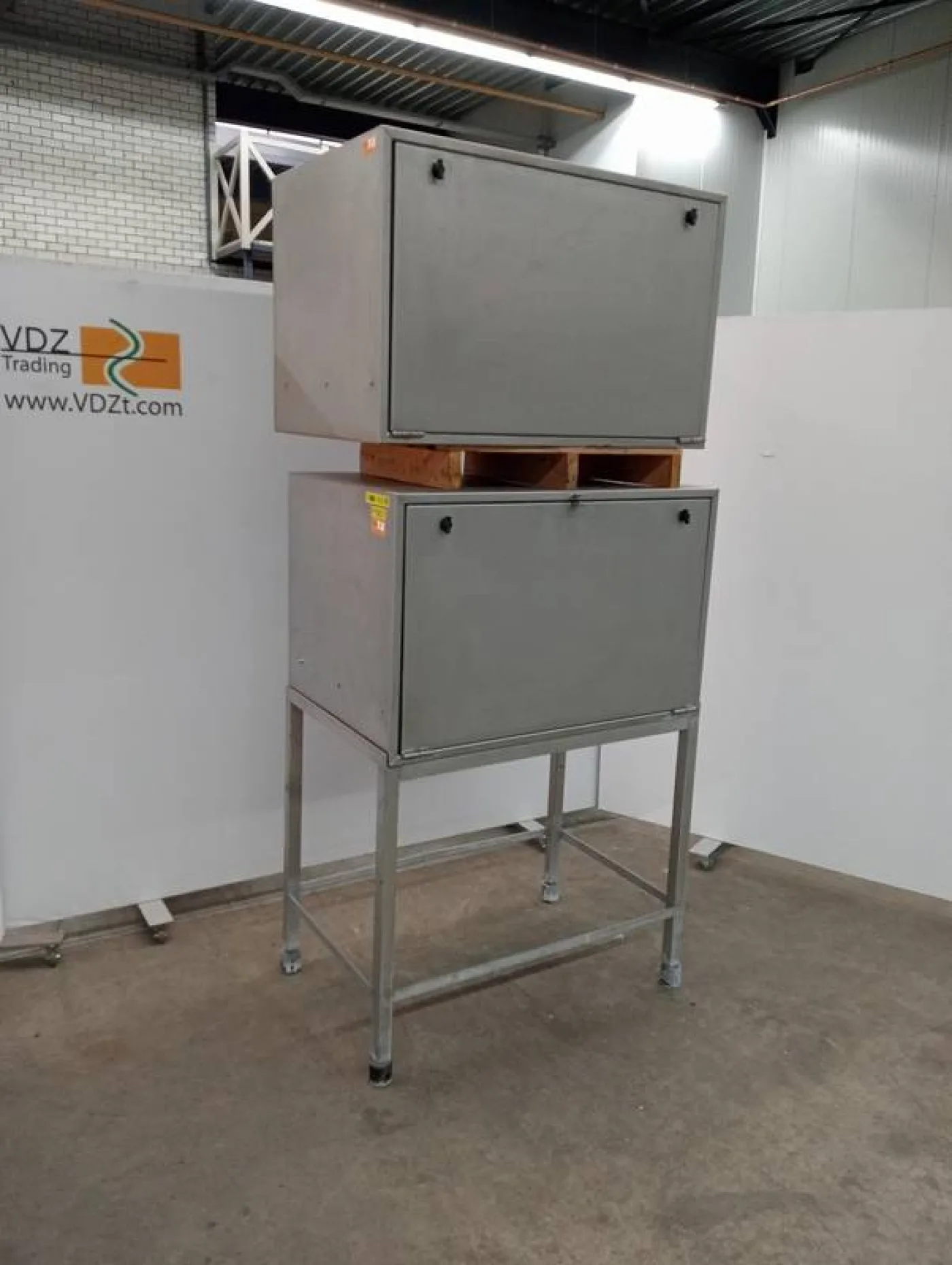 Stainless steel cabinet - 1