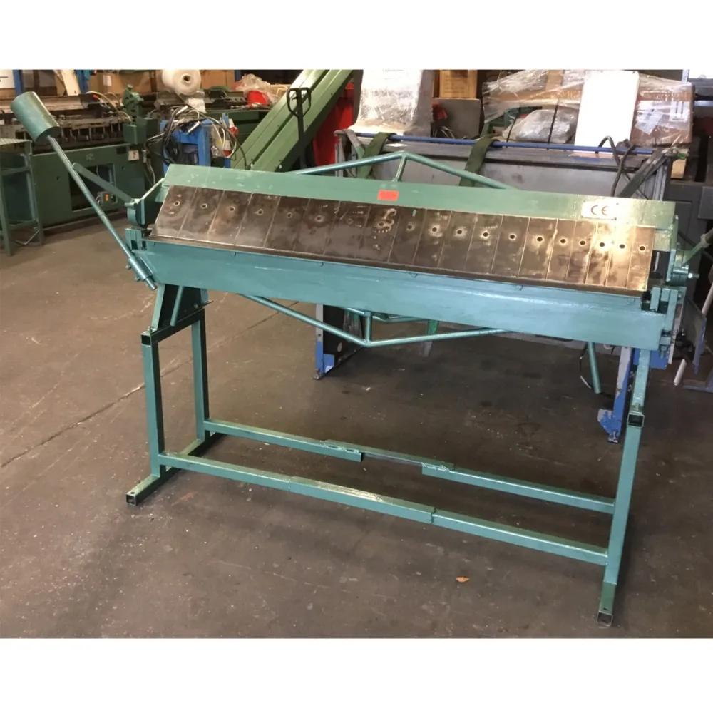 Manual Box & Pan Folder 1530mm x 1.5mm - WNS - W. Neal Services Ltd