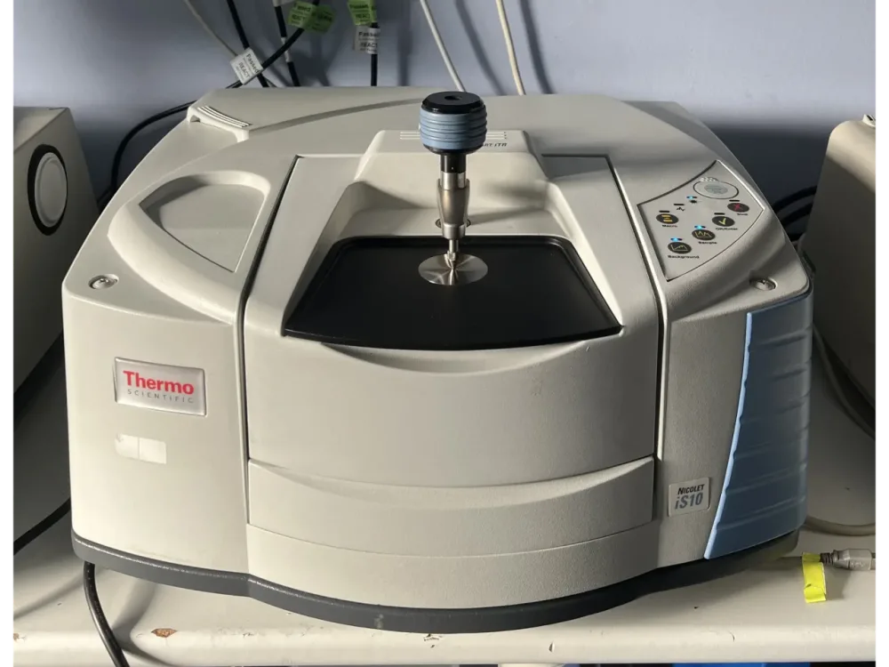 Thermo Nicolet IS10 FTIR