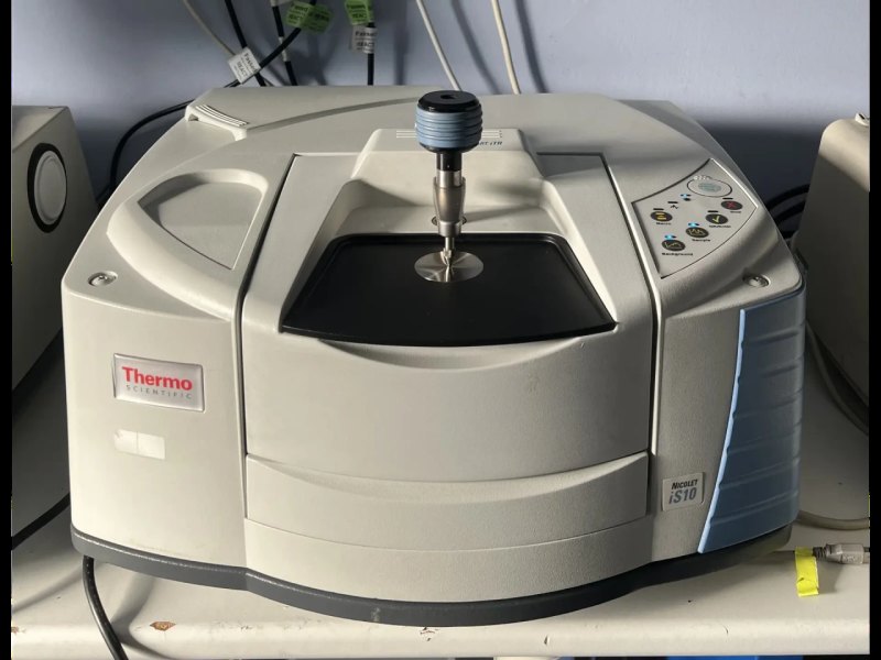 Thermo Nicolet IS10 FTIR