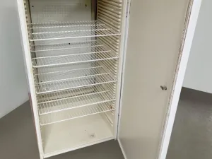 ARMADIO TERMOSTATICO – KIRSCH – MOD. STANDARD 430