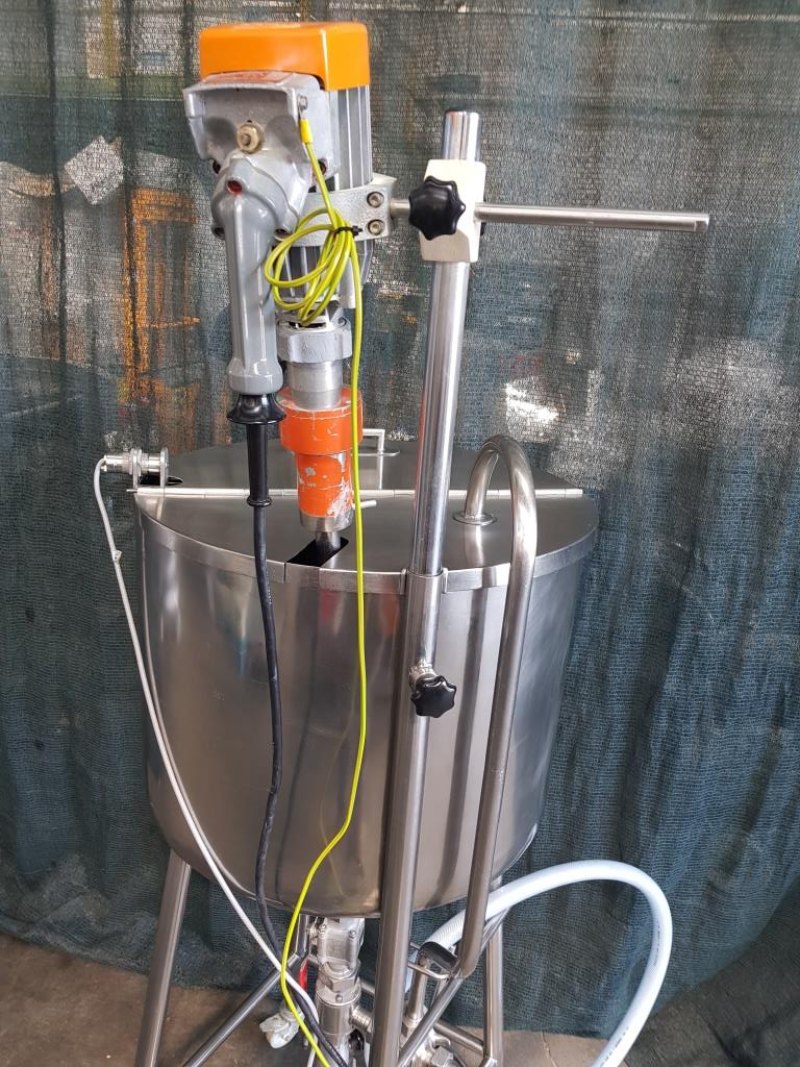 DISSOLUTORE CON POMPA DI RILANCIO – MOD. 150 L