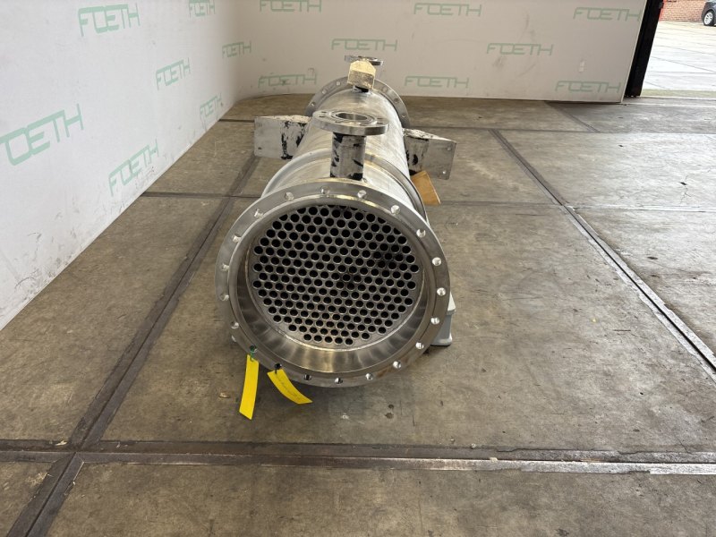 Zürcher AG Apparatebau 25 m² (tubes Hastelloy C22) - Shell and tube heat exchanger