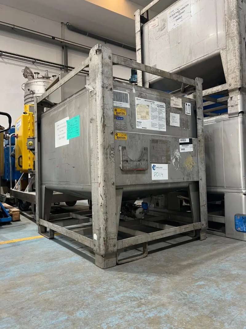 USED 316L STAINLESS STEEL TANK 800 LITERS