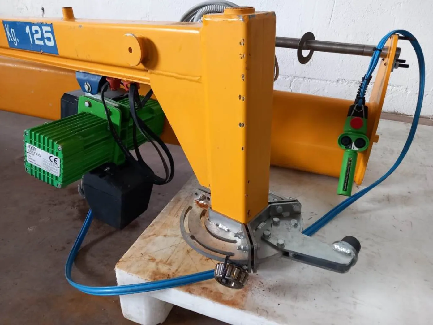 GRU A BANDIERA – PUPPINATO – MOD. JIB CRANE 125 - 2