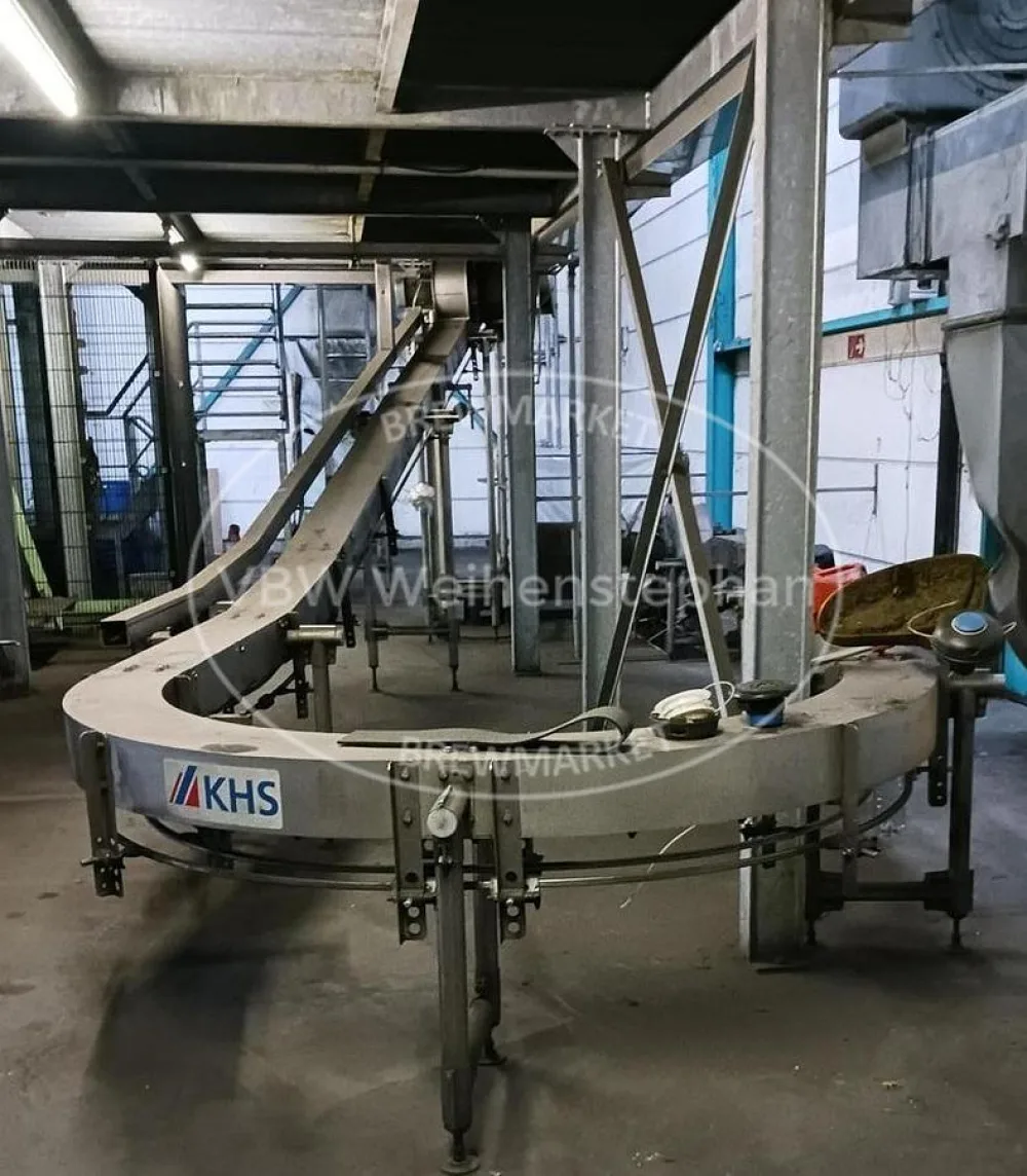 Air transport for PET bottles