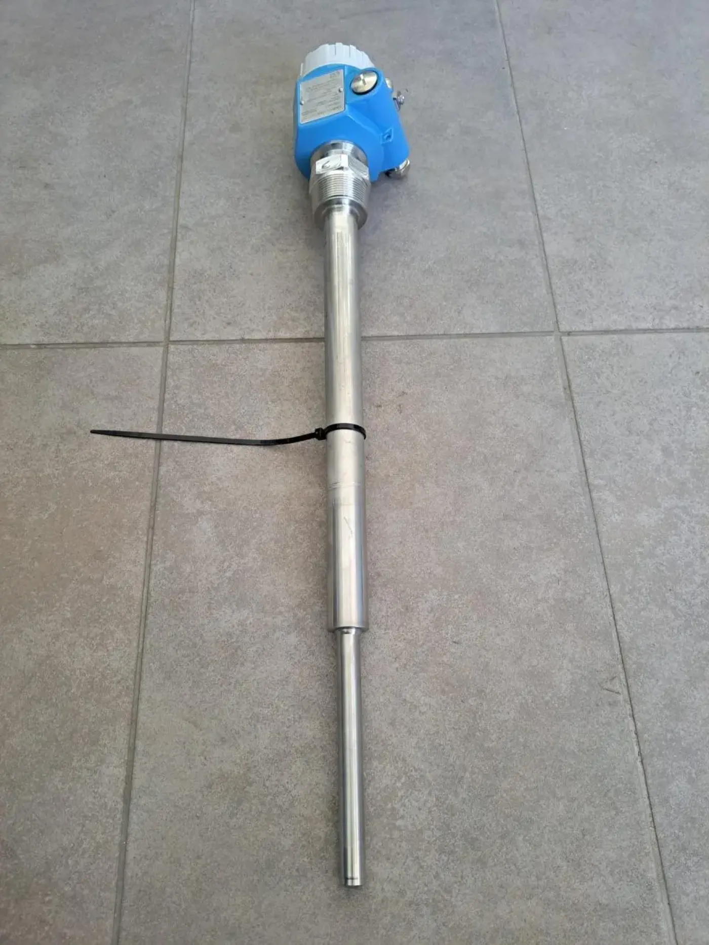 ONE VIBRATION POINT LEVEL SENSOR FOR SOLIDS ATEX ENDRESS+HAUSER SOLIPHANT T FTM21 - 5