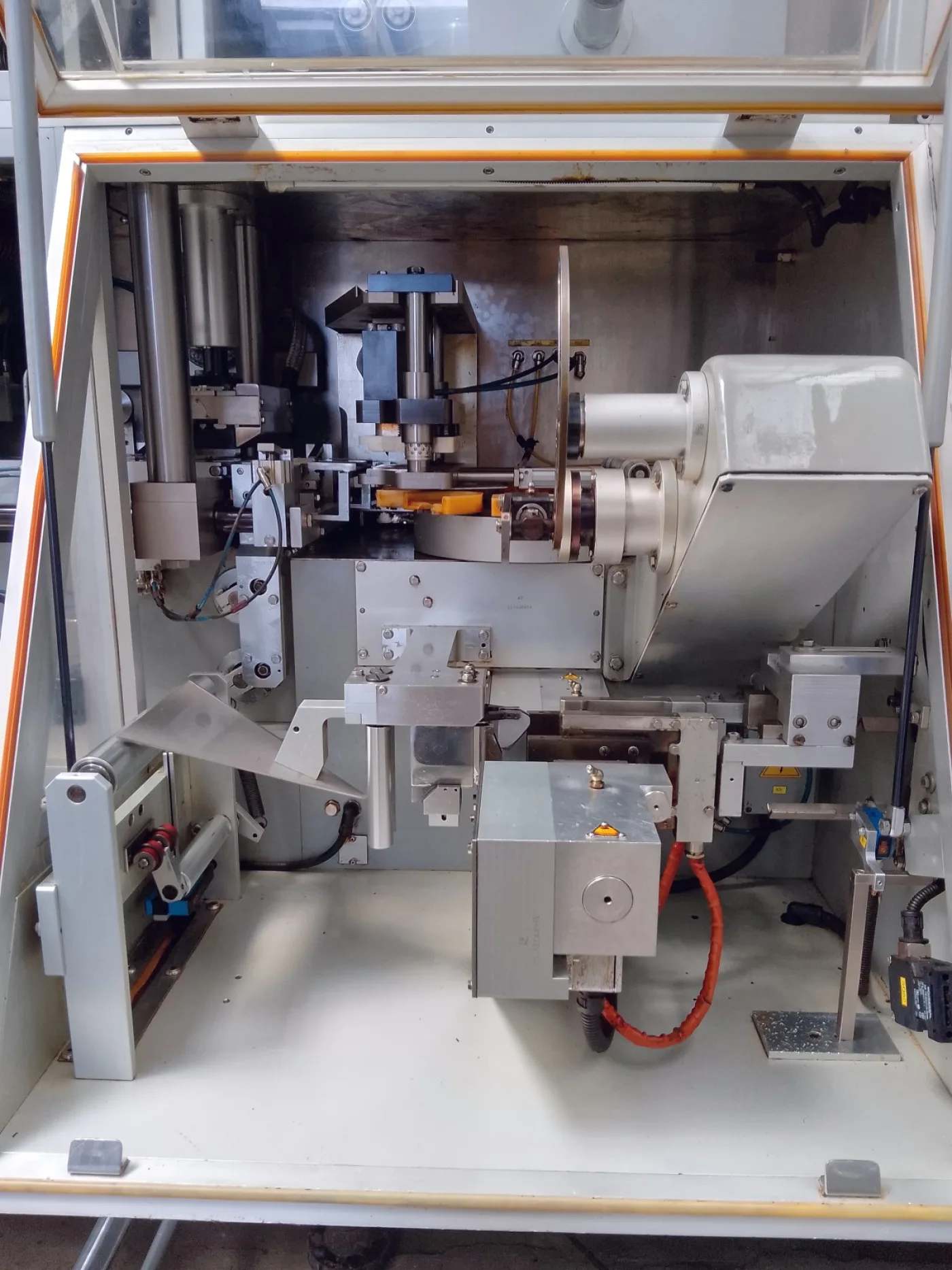 LINEA DI CONFEZIONAMENTO DI CAFFÈ IN CIALDE – IMA – MOD. CL 123 - 6
