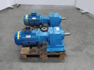 Electric motor with gearbox