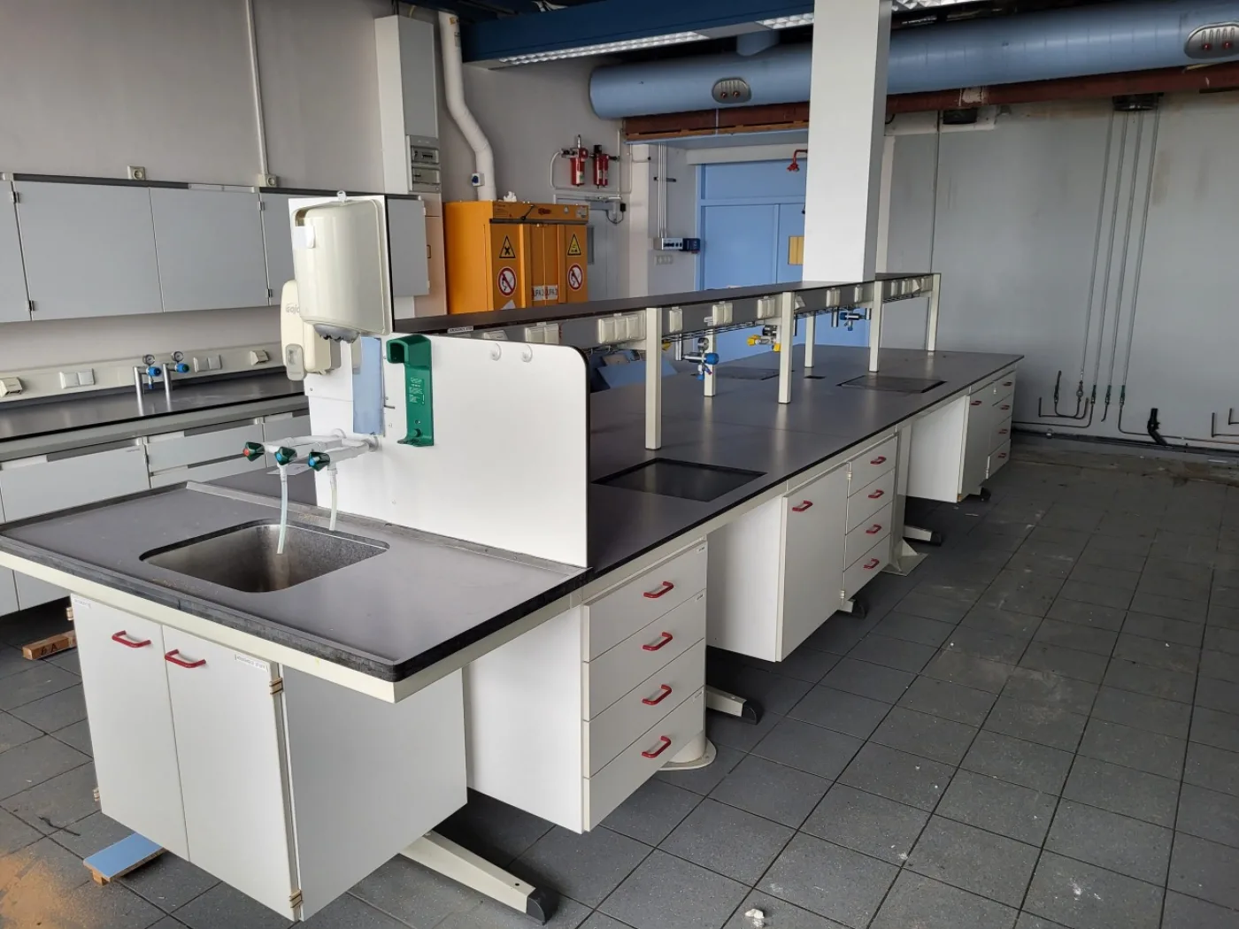 1985 – Used S+B Island table (540 cm) - 4