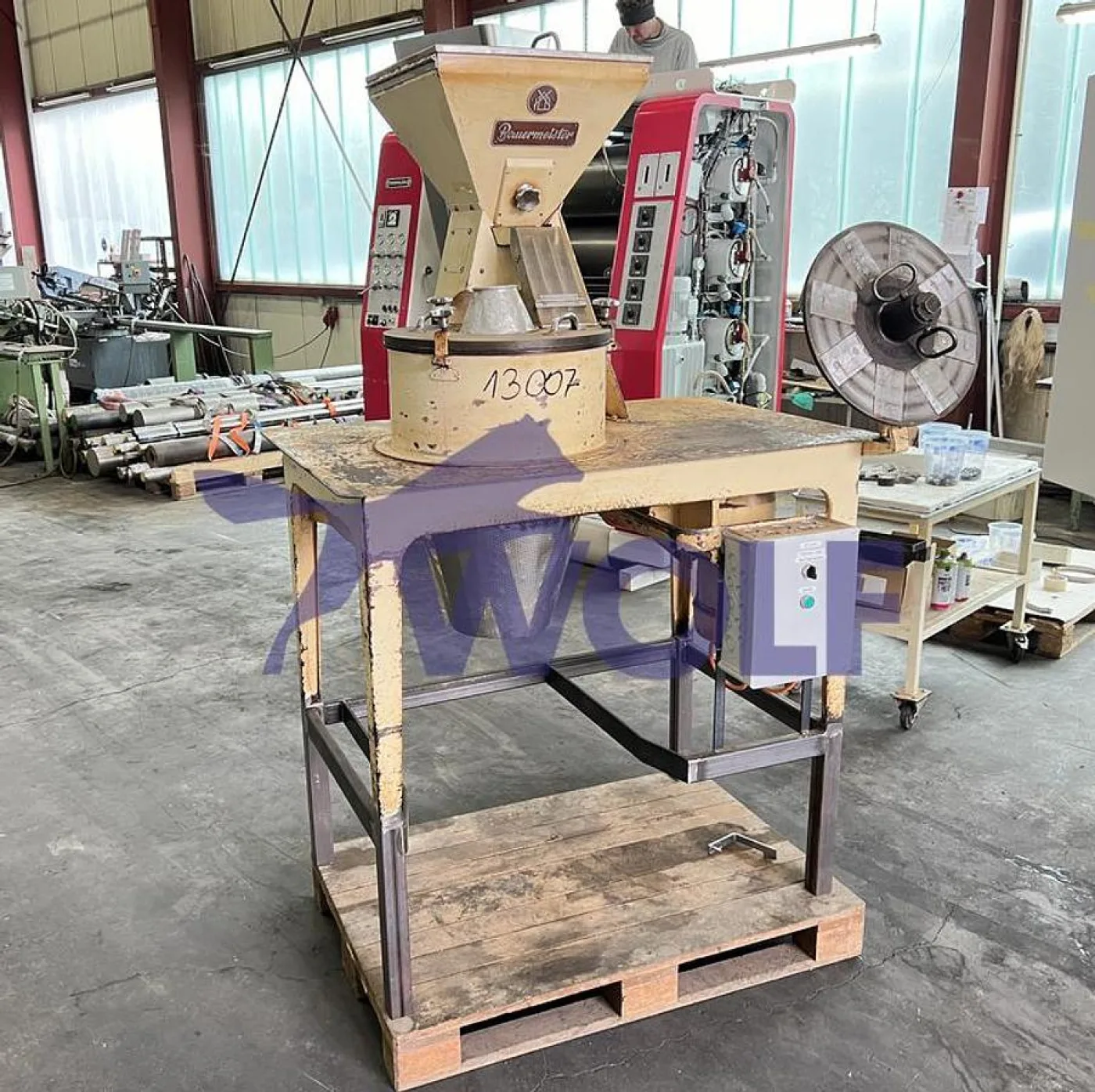 Mandelhobelmaschine BAUERMEISTER - Type MHO-22 mit zwei Schneidscheiben. - 1