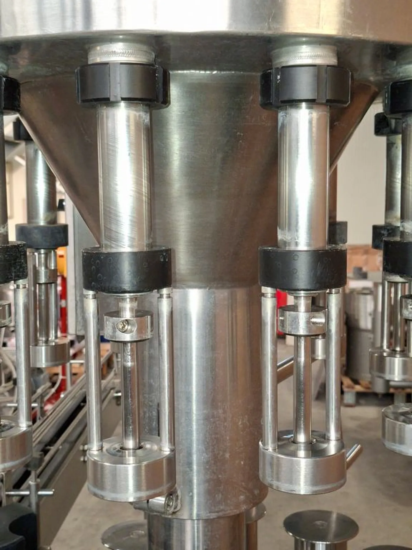 STAINLESS STEEL FILLER MACHINE GAI 12 VALVES, TO SLIGHT DEPRESSION, SECOND HAND MACHINE - 3