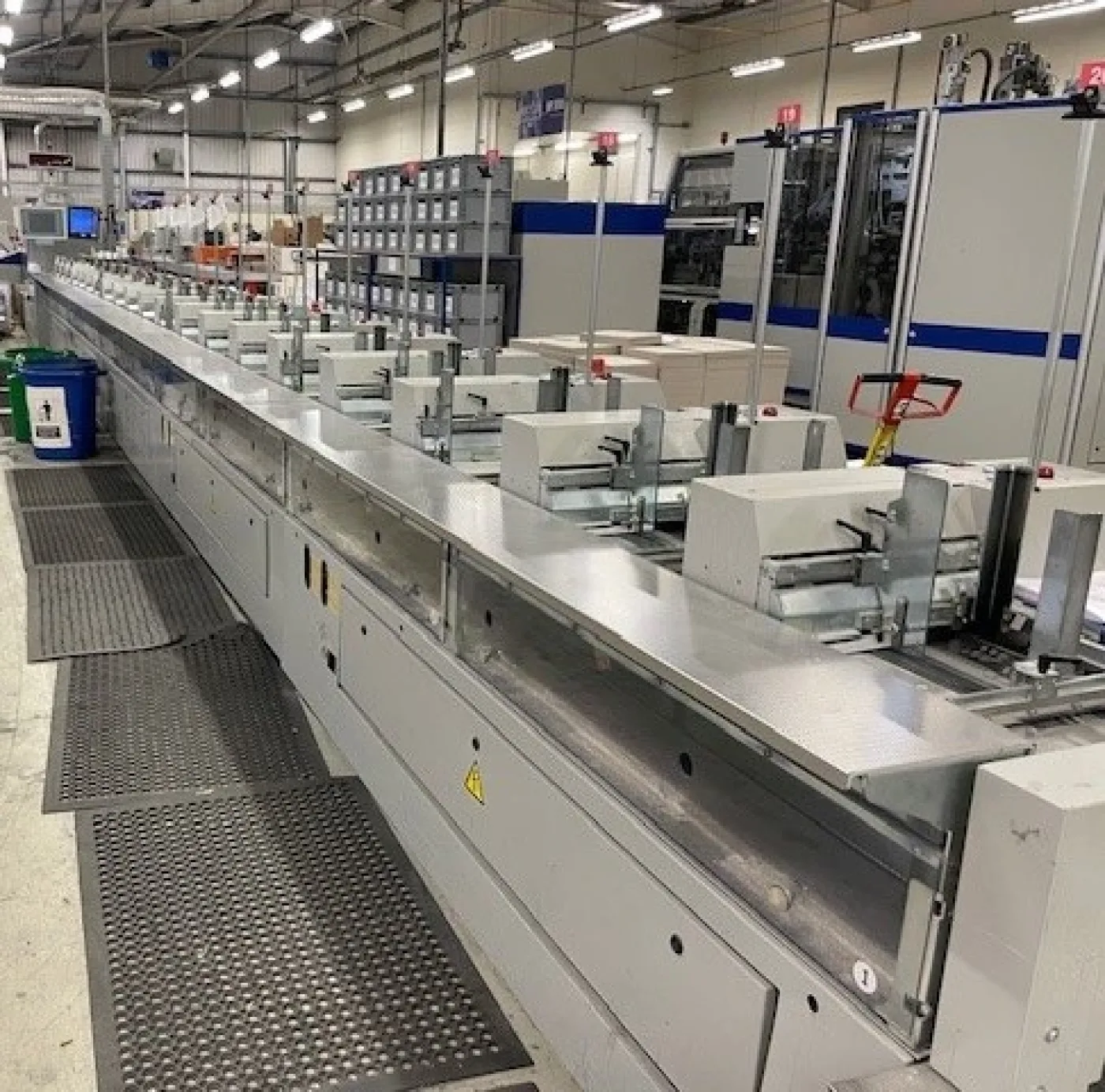 Kolbus KM 600 perfect binding line - 5