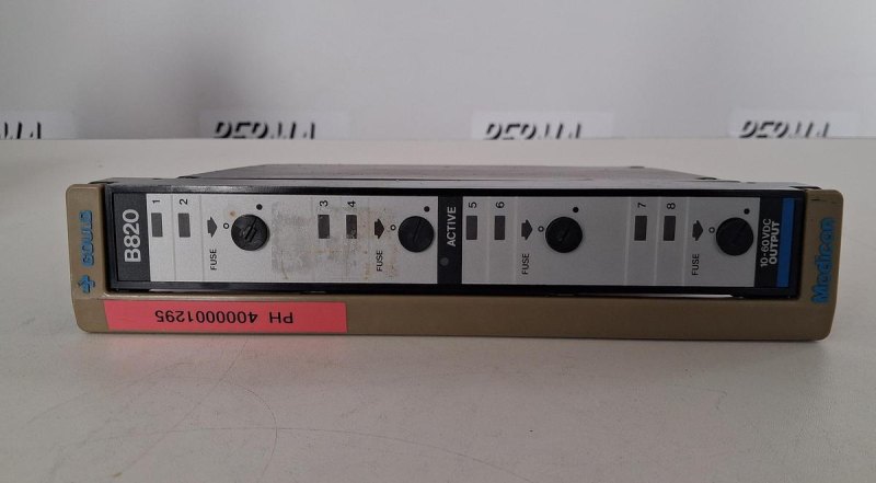 Gould Modicon B820 10–60 VDC Output Module