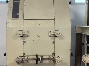 INDUSTRIAL GRINDER/MILL/REFINER FIRM VITTORIA, SECOND-HAND MACHINE