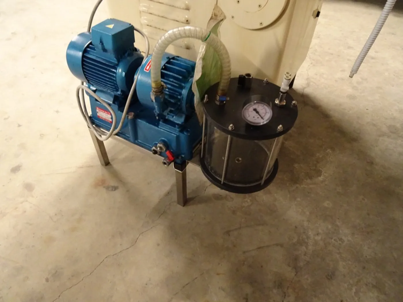 AUTOMATIC CORKING MACHINE BERTOLASO, MODEL SUPER GLORIA 108, MONOHEAD FOR NATURAL CORKS, SECOND-HAND MACHINE - 4