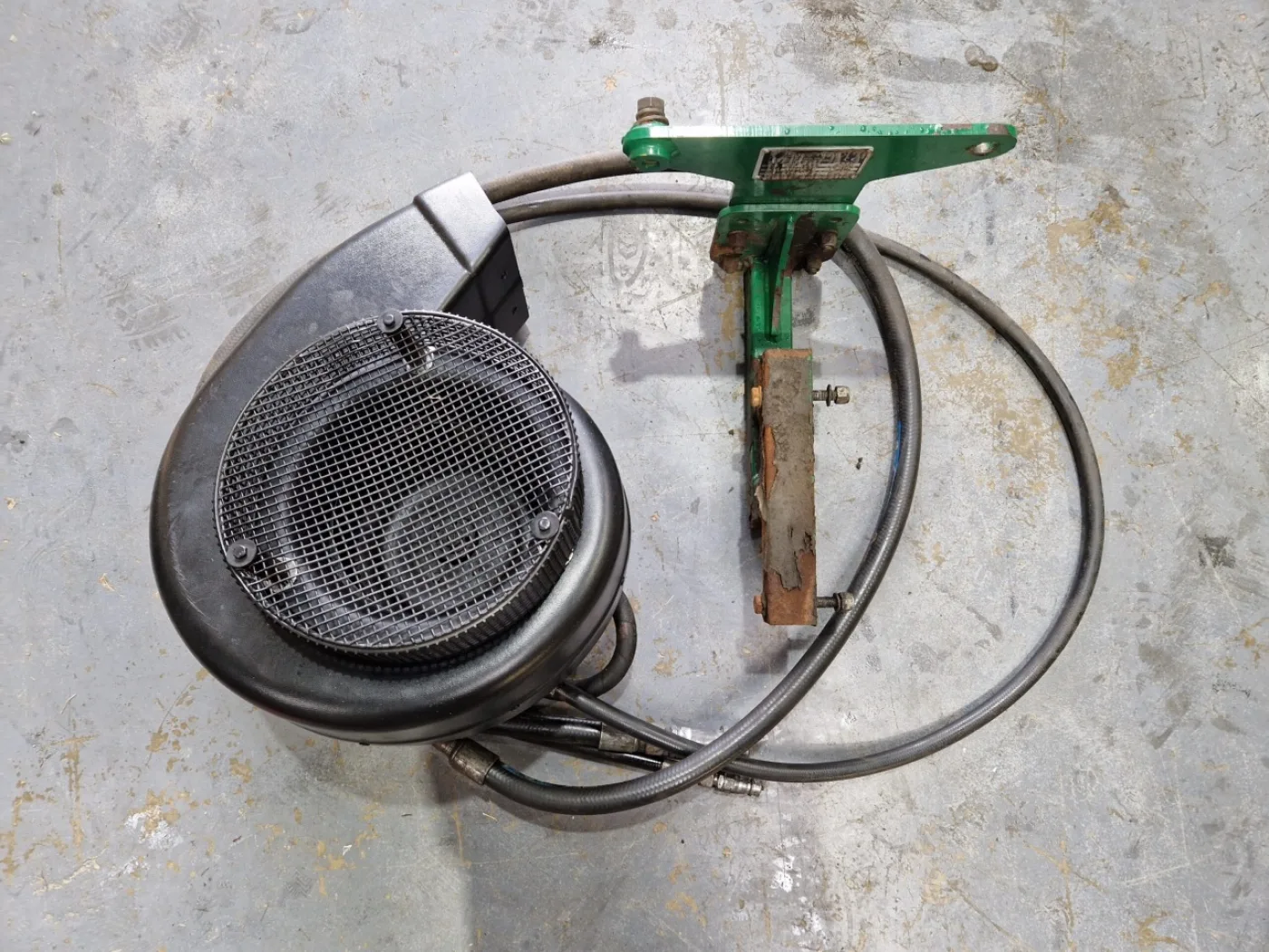 Spearhead Debris Blower - 1