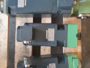 1 HU 3073 / 3076 SIEMENS / DECKEL 1988