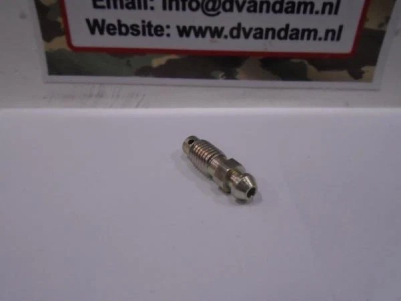 Ontluchtingsnippel remcilinder