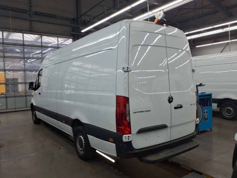 Mercedes Benz Sprinter 317 CDI 9G 4325 Air Conditioning Camera SHZ
