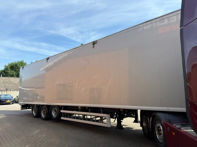 Knapen Trailers 96m3 Liftas Cargo Floor 10MM, 2 years old! Remote control, Silver metallic