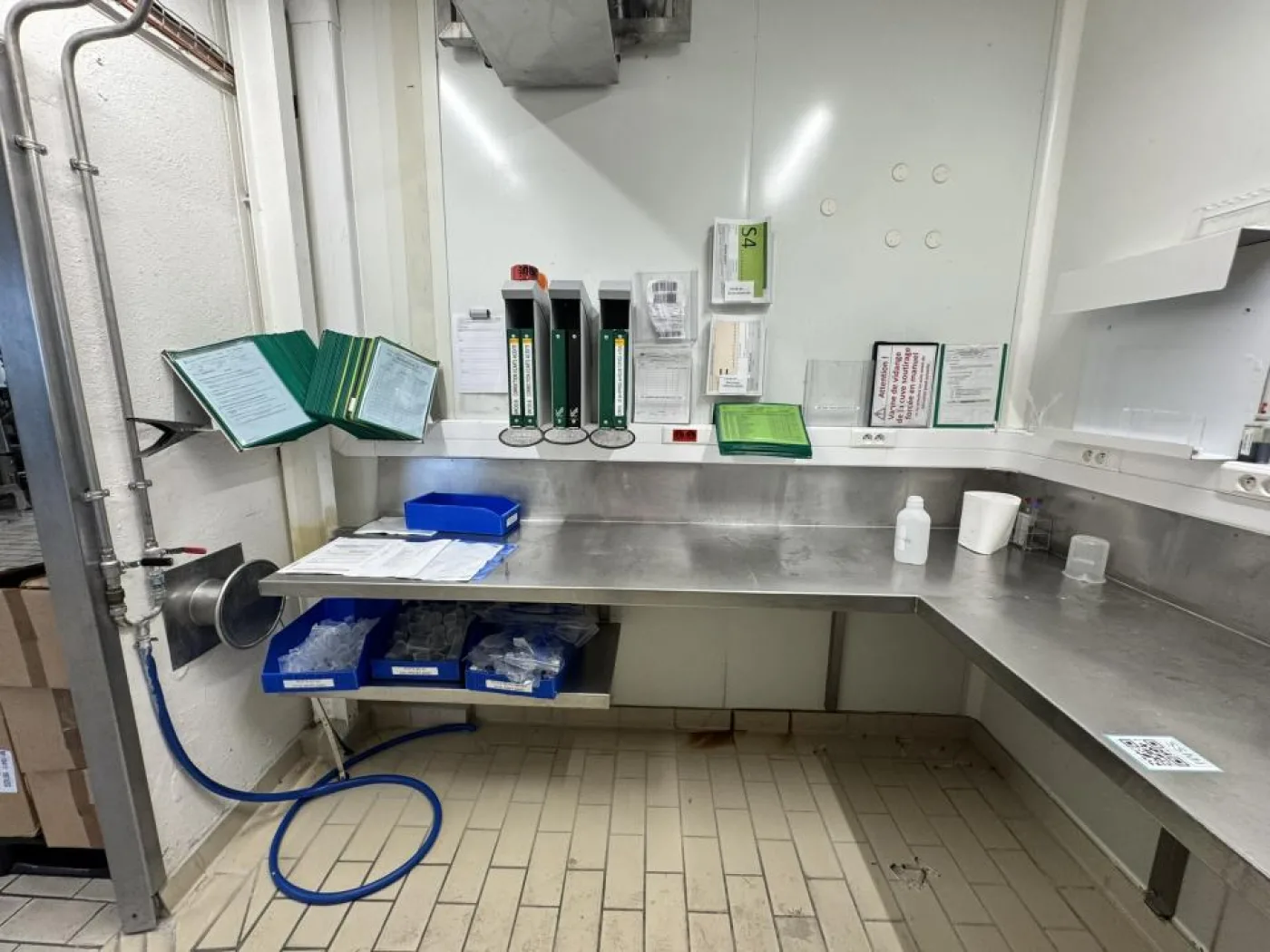 Stainless laboratory workbench - 3