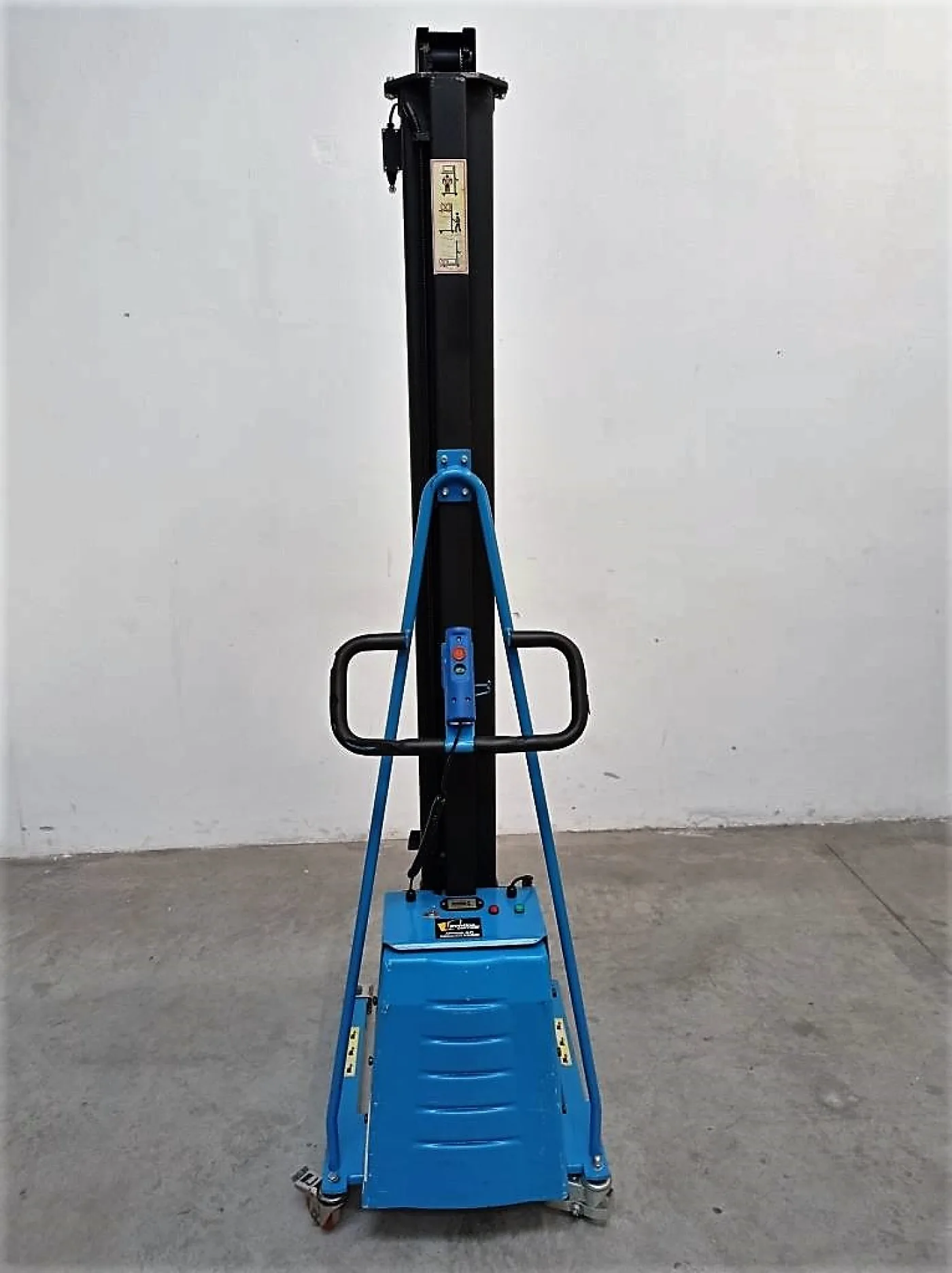 CARRELLO ELEVATORE – PONTINA CARRELLI - 4