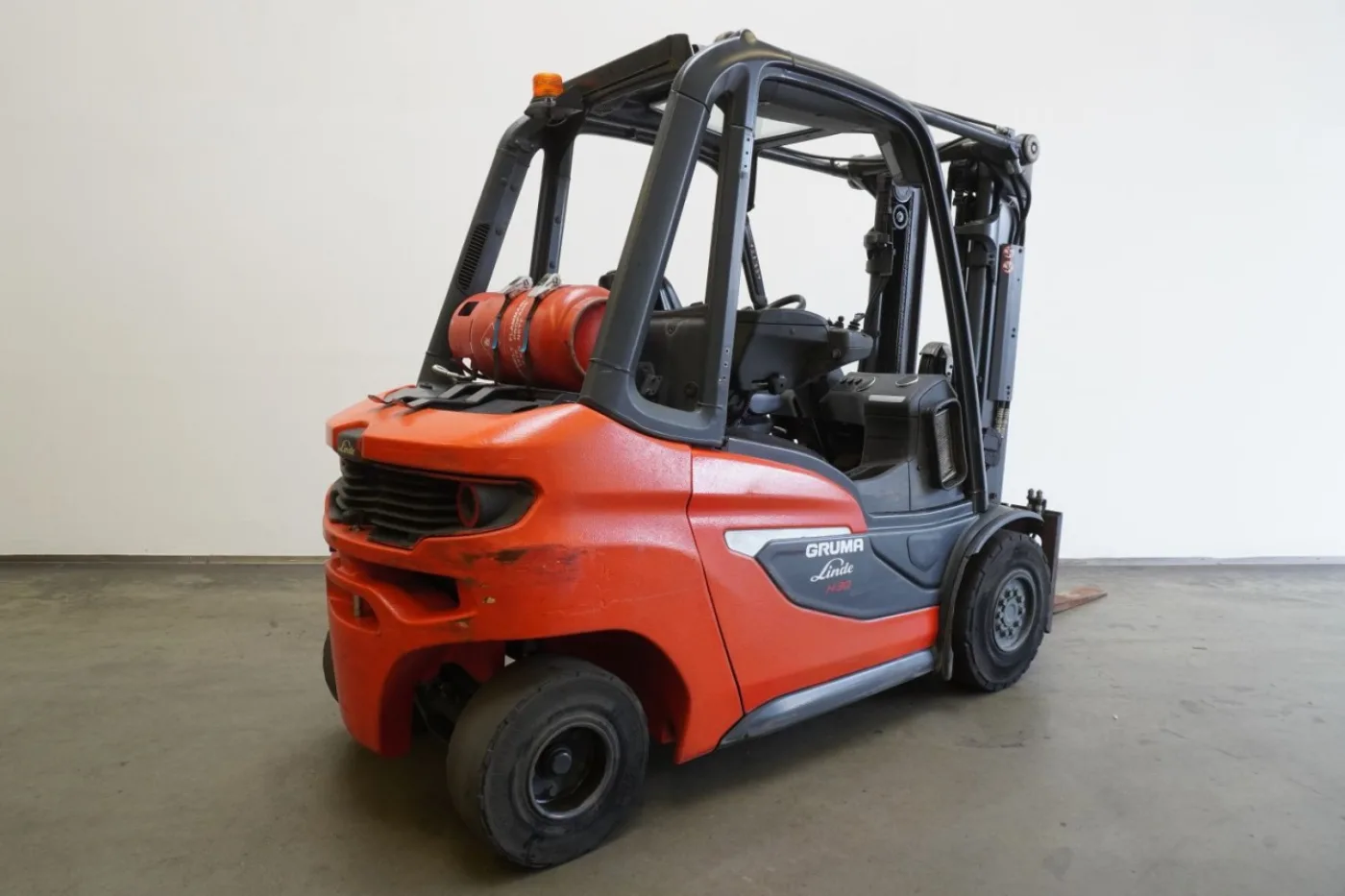 Frontstapler Linde H 30 T 1202 (2022) - 1