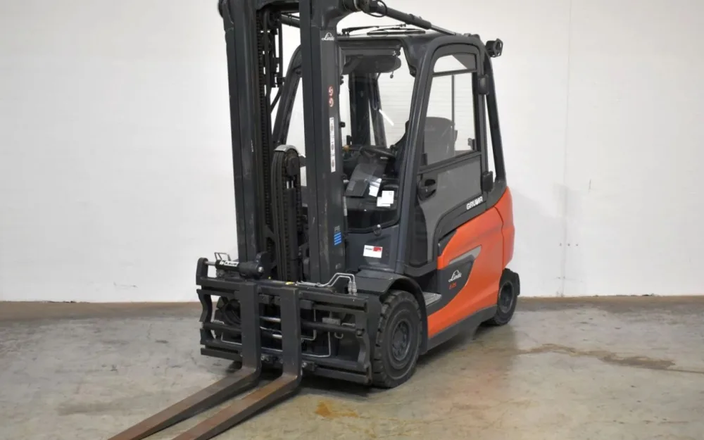 Frontstapler Linde E 25 L 1252-01 (2022)