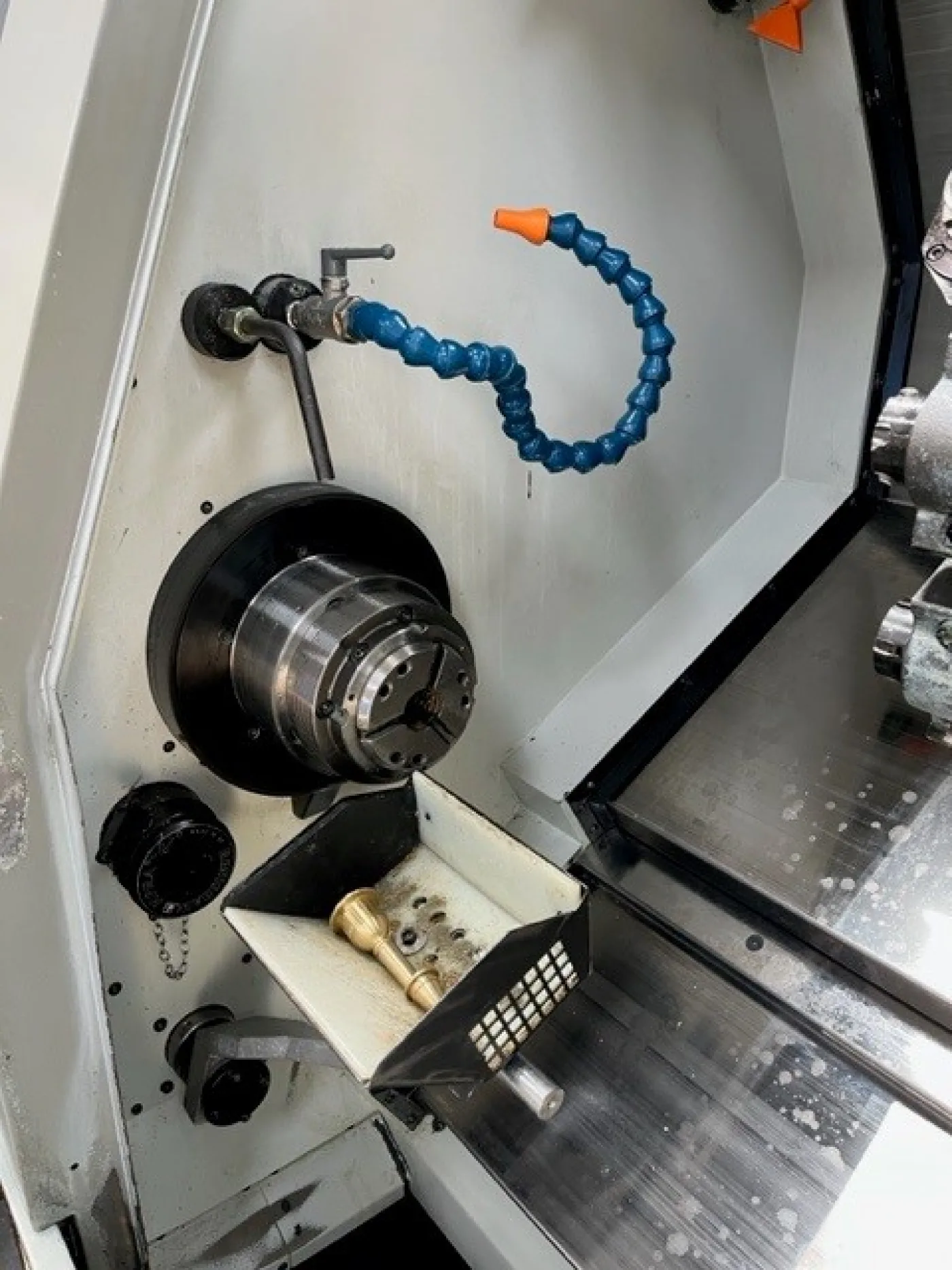 CNC Turning Machine – CMZ TL 20 MS - 5
