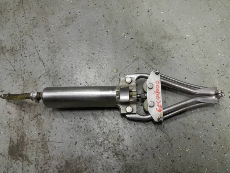 Rectum clamp