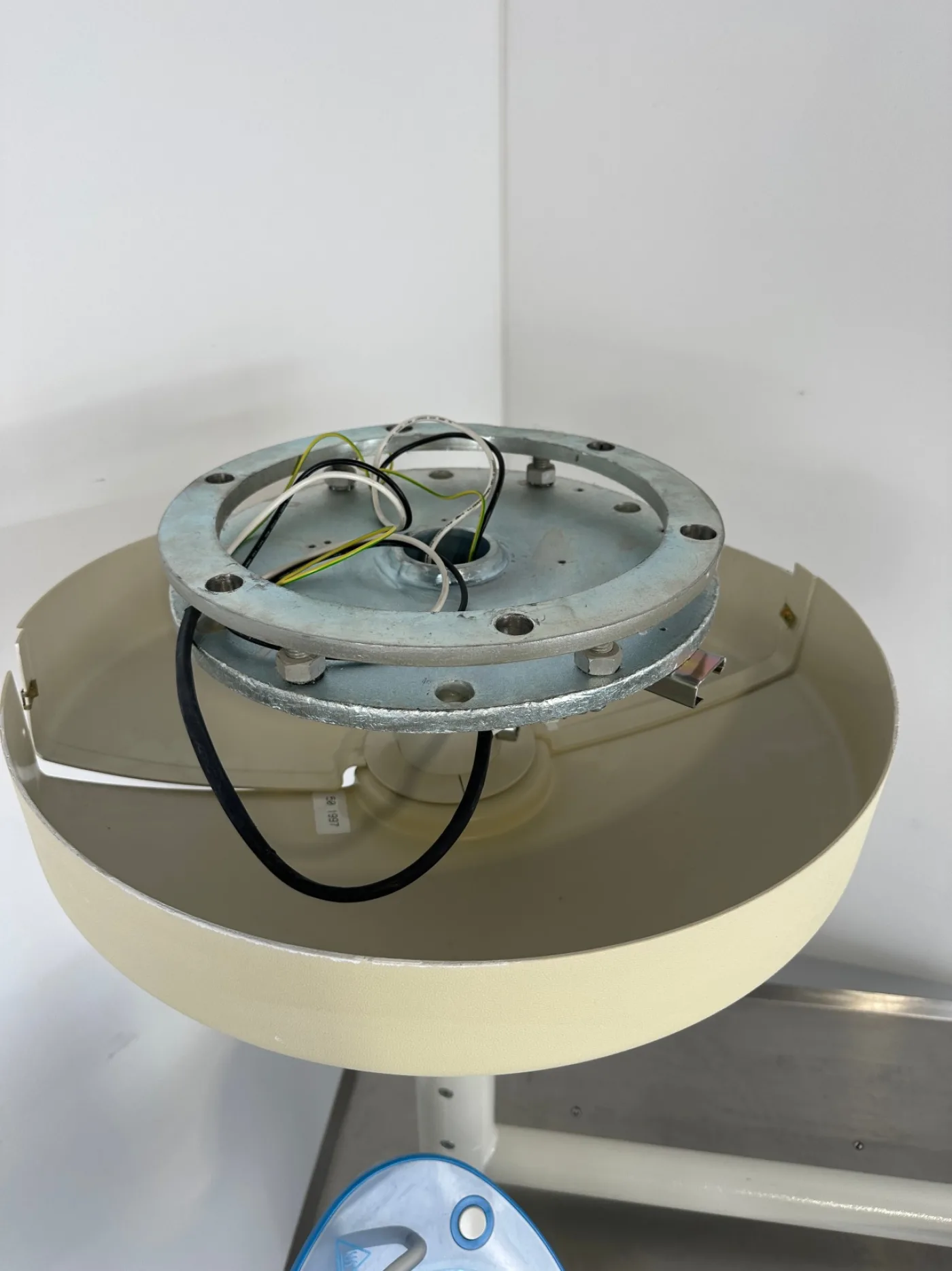 Heraeus Hanaulux Blue 30 OP-Lampe Deckenmontage - 8
