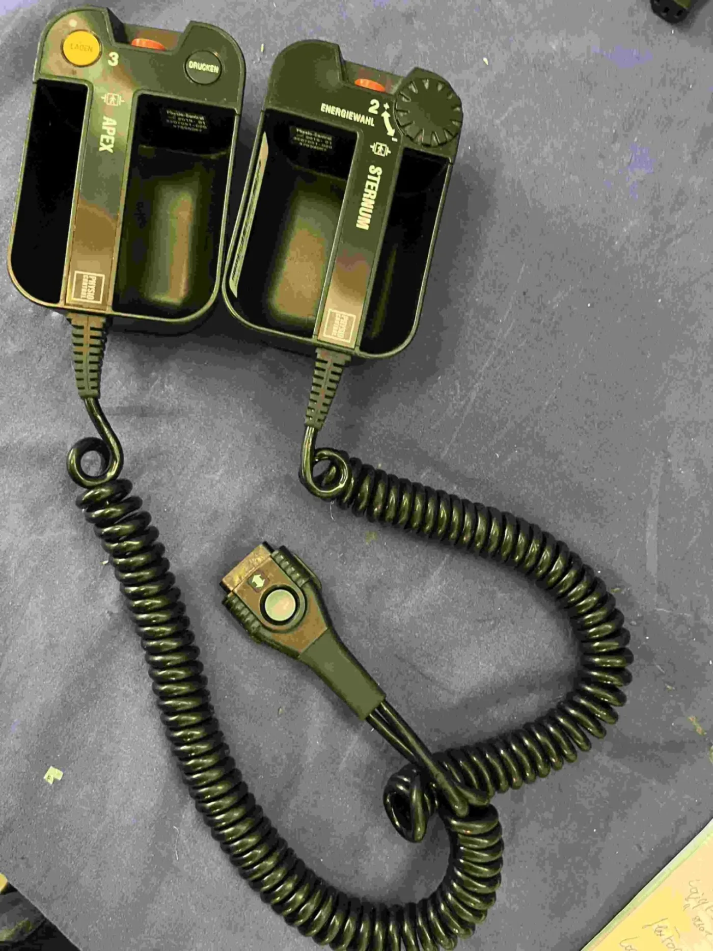 LIFEPAK Defi Paddles (Gebraucht, sehr gut) - 4