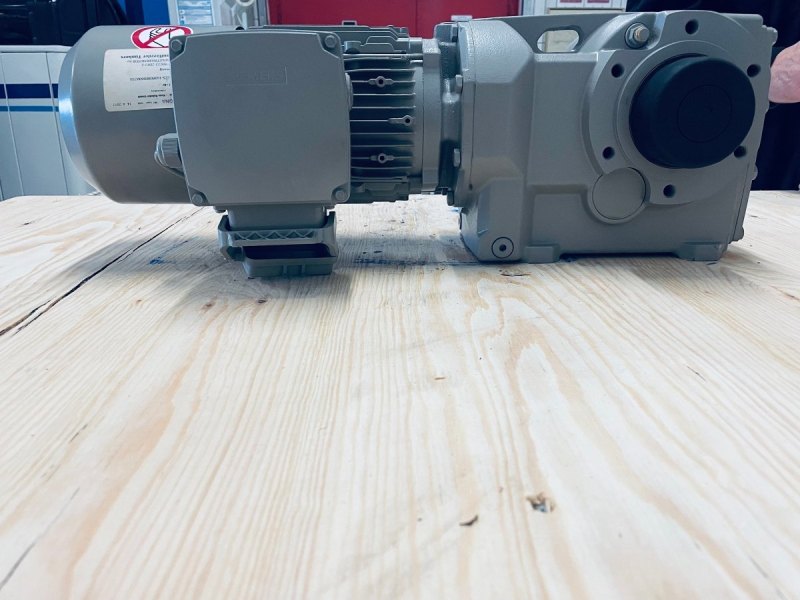 Siemens Getriebemotor KADS69-LE80MD4E-L4NH