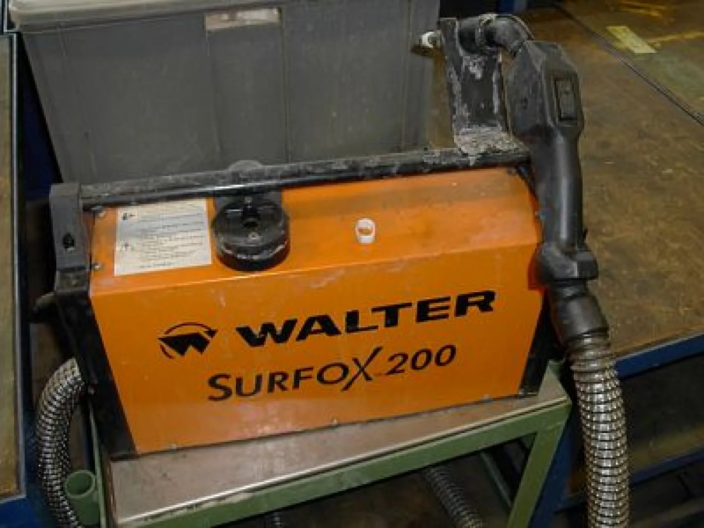 Surfox 200 WALTER - 1