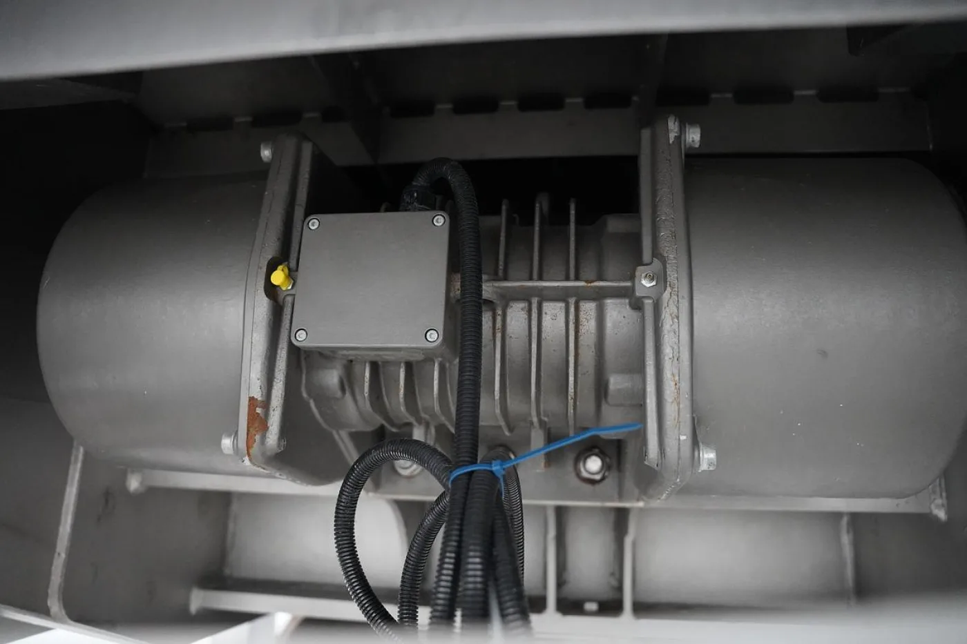 NN RVS triller - 7