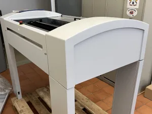 GLUNZ ET JENSEN C 85
