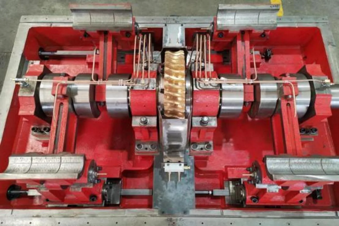 C1500H cutting&creasing machine with stripping station - 5
