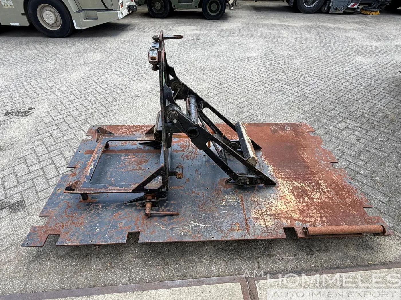 Transport support for the ICE vibratory hammer - 4