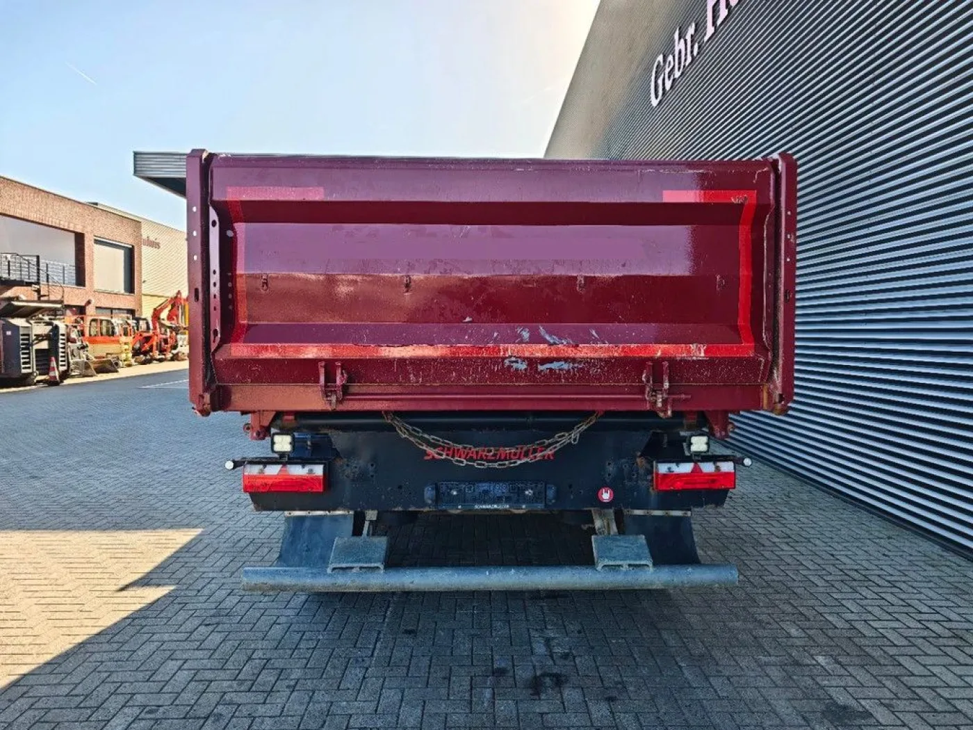 MAN TGS 26.460 6x4 + Schwarzmuller Z2 - 8