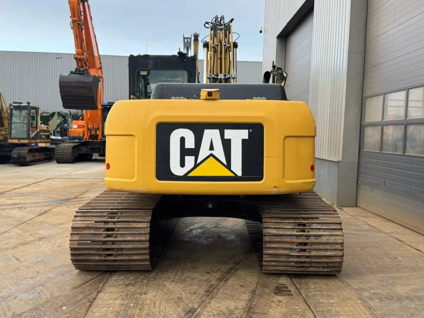 Caterpillar 319DL - 4