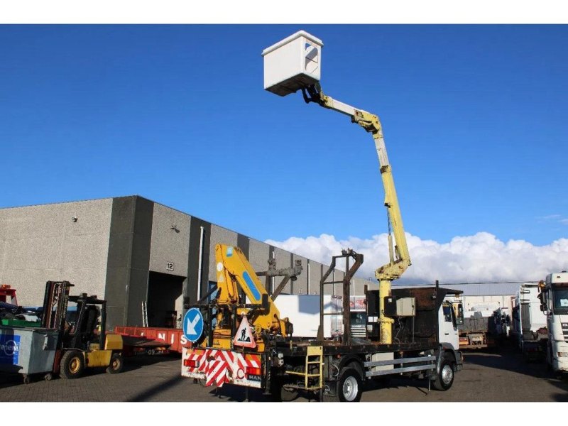 MAN 14.224 + EURO 2 + PTO + EFFER Crane