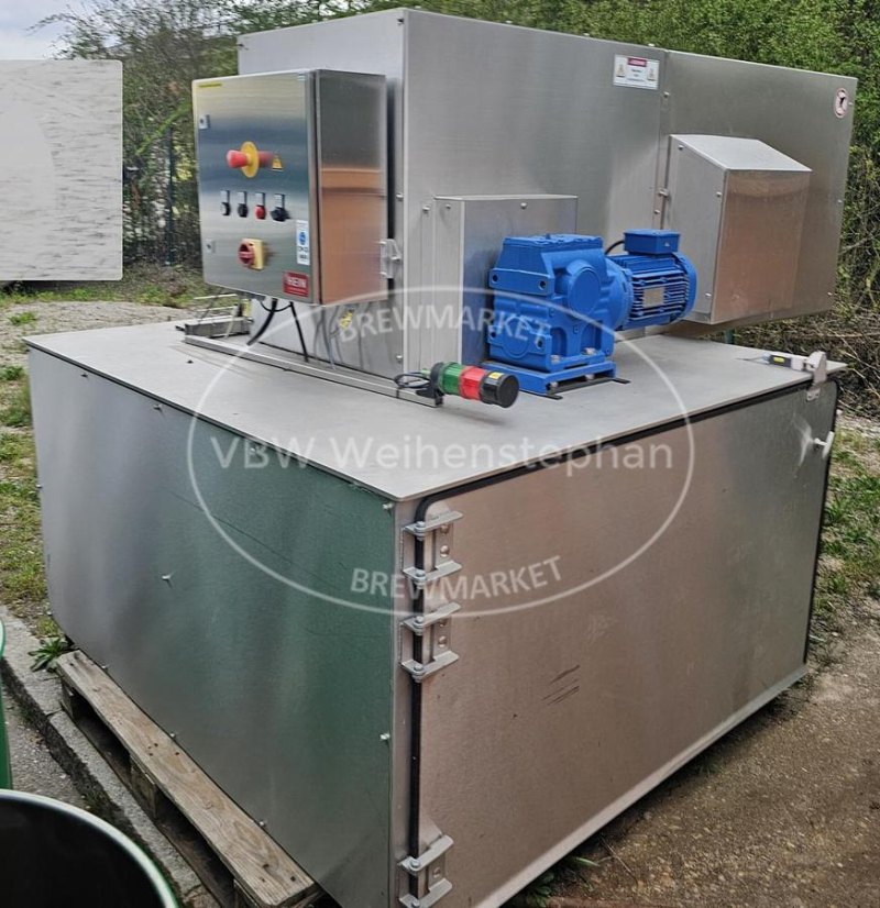 Bottle crushing plant