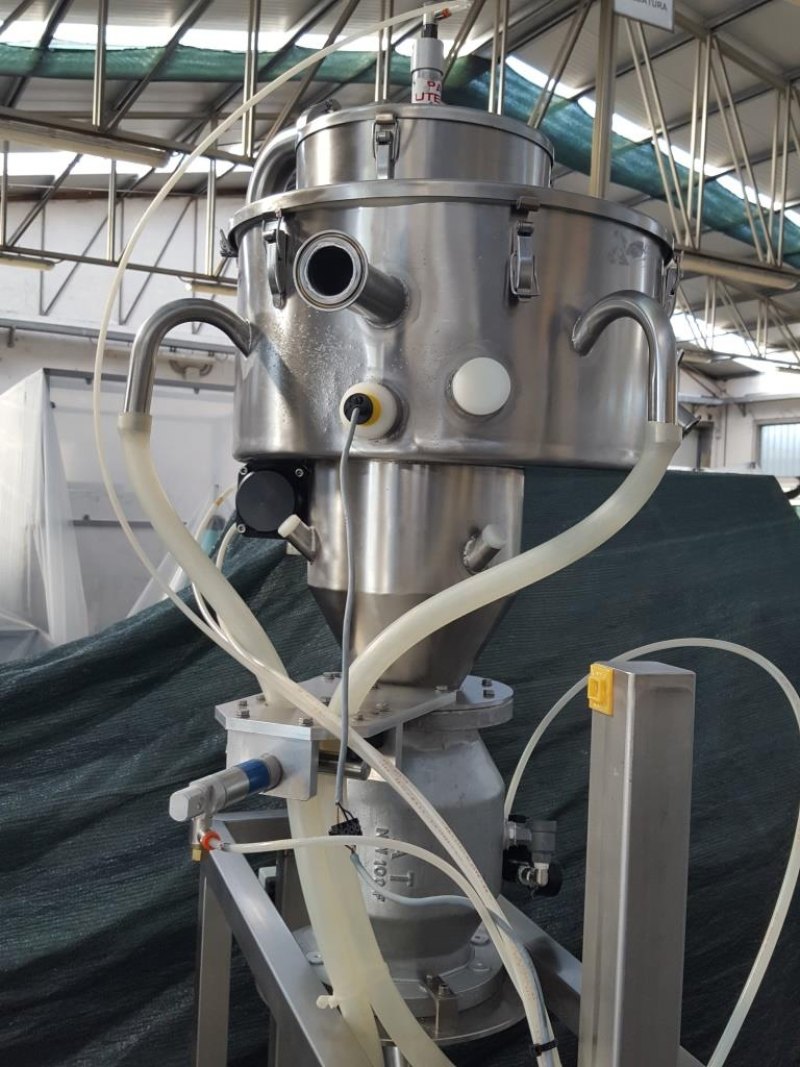 DOSATRICE SEMIAUTOMATICA DI POLVERI IN ARELLE – ICP