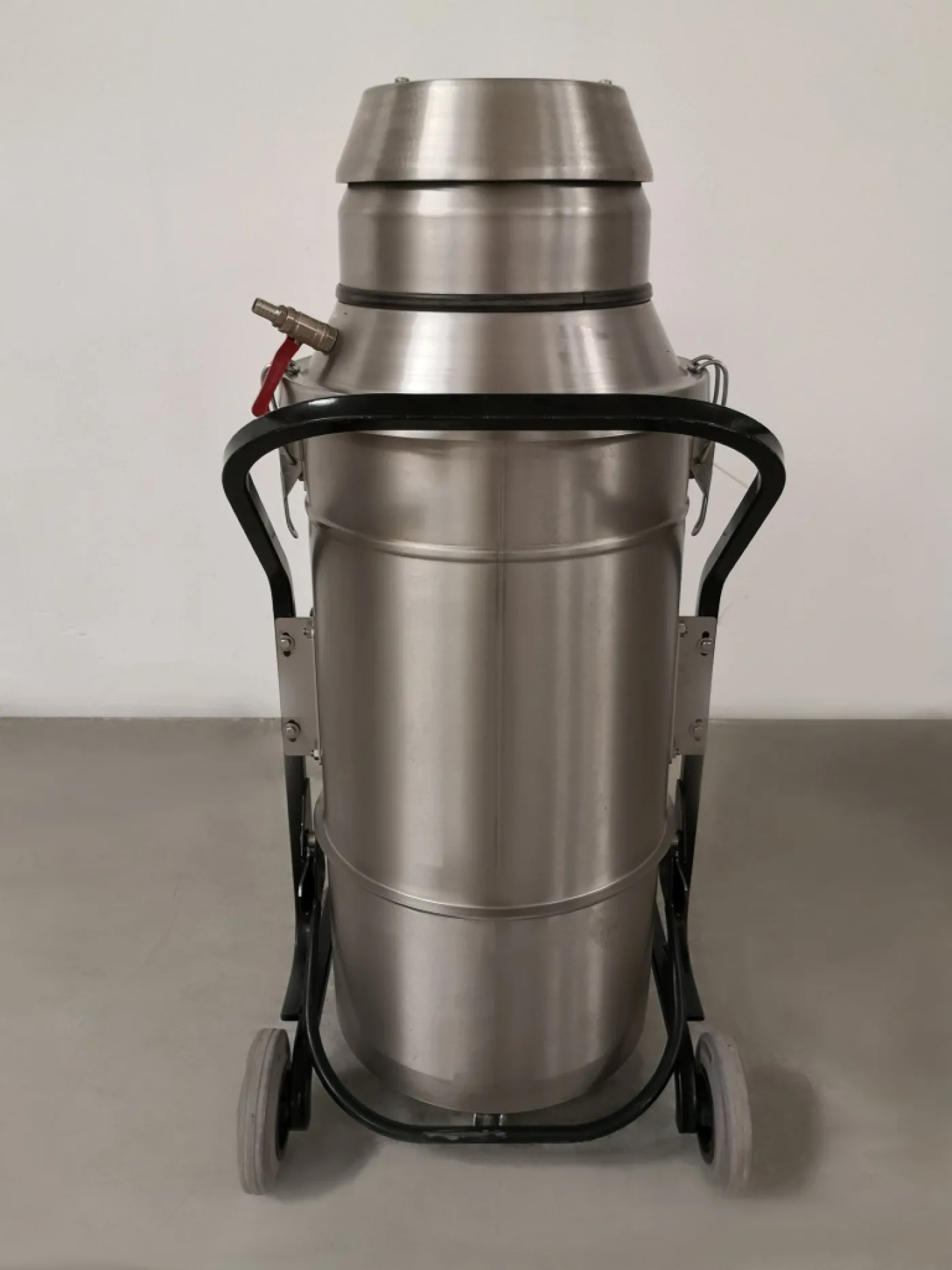 ASPIRATORE AD ARIA COMPRESSA – NILFISK CFM – MOD. A15 - 5