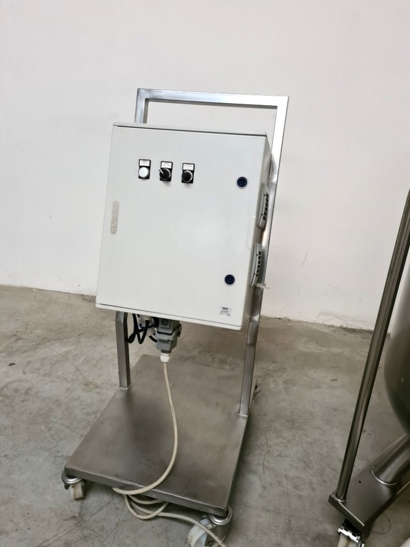 DISSOLUTORE CON AGITATORE MAGNETICO – TECNINOX – MOD. 355 LT