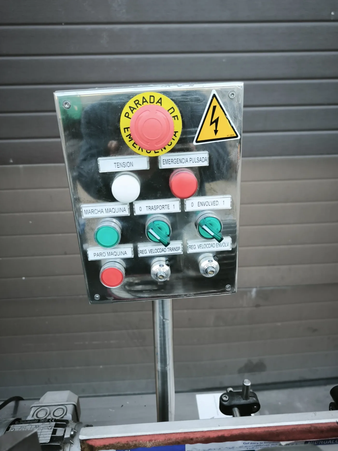 LABELLING MACHINE ETYMAEN ETLT1 CE - 6